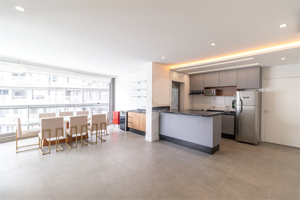 Apartamento para alugar com 2 suítes em Vila Olímpia, São Paulo, SP