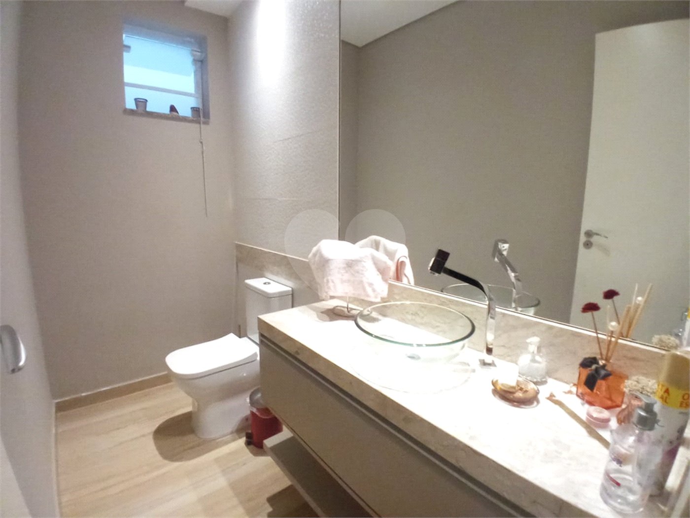 Casa Térrea à venda com 3 quartos, sendo 2 suítes, em Água Fria, São Paulo, SP