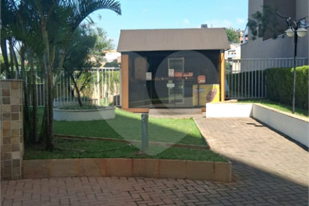 Apartamento à venda com 3 quartos, sendo 1 suíte, em Jardim Tupanci, Barueri, SP