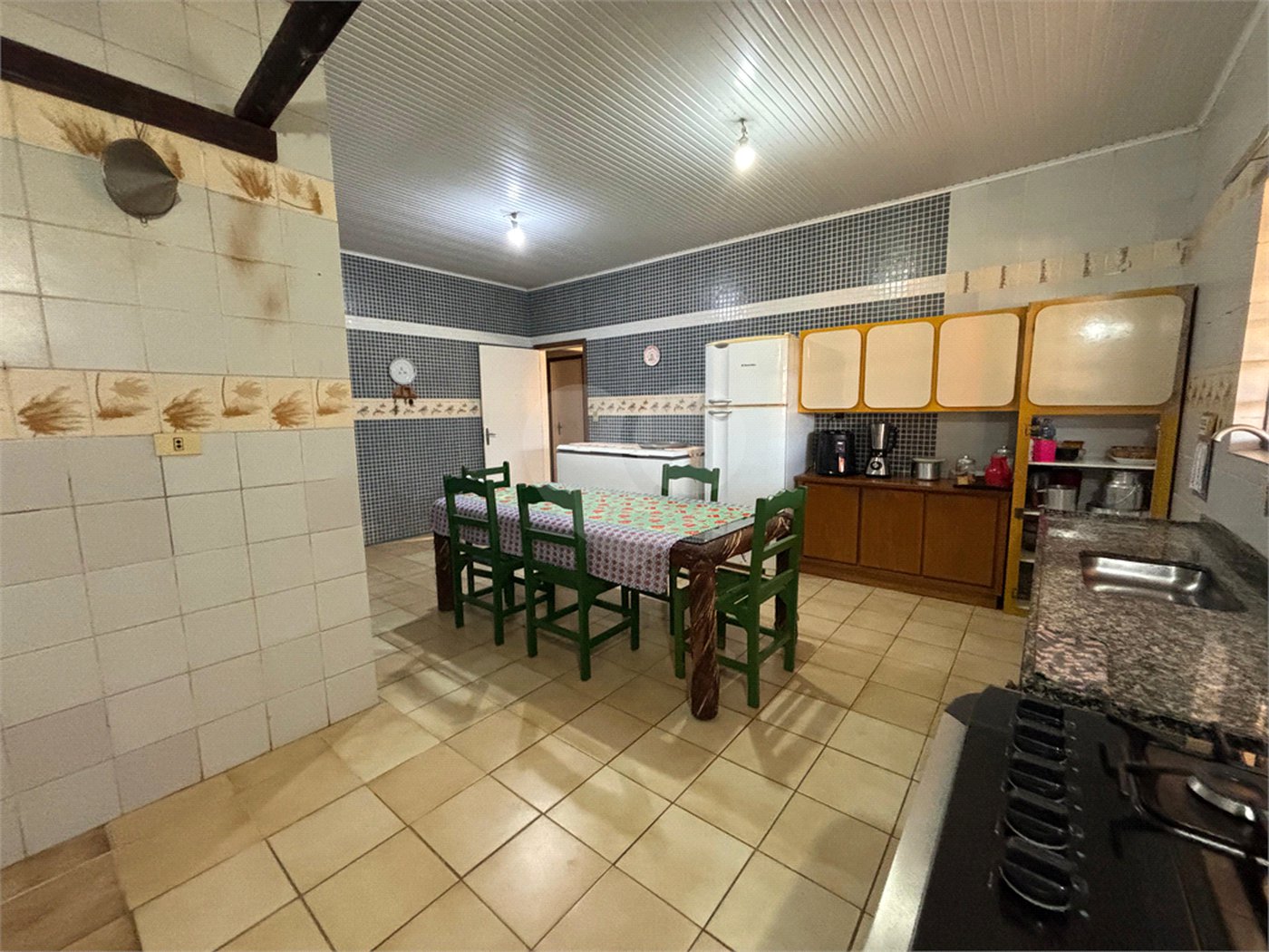 Sítio à venda com 3 quartos, sendo 1 suíte,  em Canta Galo, Itapetininga, SP