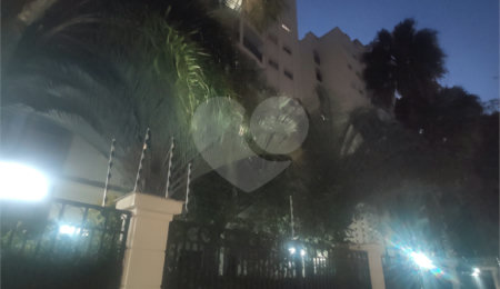 Apartamento à venda com 3 quartos, sendo 1 suíte,  em Vila Guilherme, São Paulo, SP