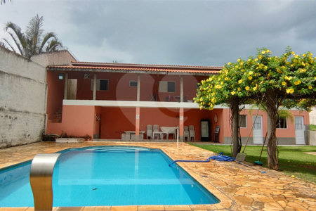 Chácara à venda com 3 quartos, sendo 1 suíte, em Chácaras Reunidas Ipê, Itu, SP