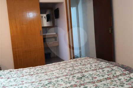 Sobrado à venda com 2 quartos, sendo 1 suíte, em Jardim Meliunas, São Paulo, SP