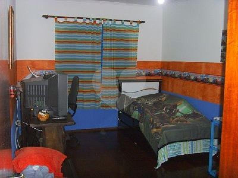Sobrado à venda com 4 quartos, sendo 1 suíte, em Casa Verde, São Paulo, SP