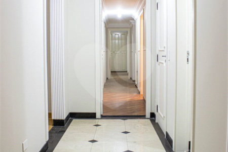 Apartamento à venda com 3 suítes em Jardim Londrina, São Paulo, SP