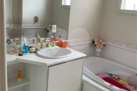 Apartamento à venda com 3 suítes em Santana, São Paulo, SP
