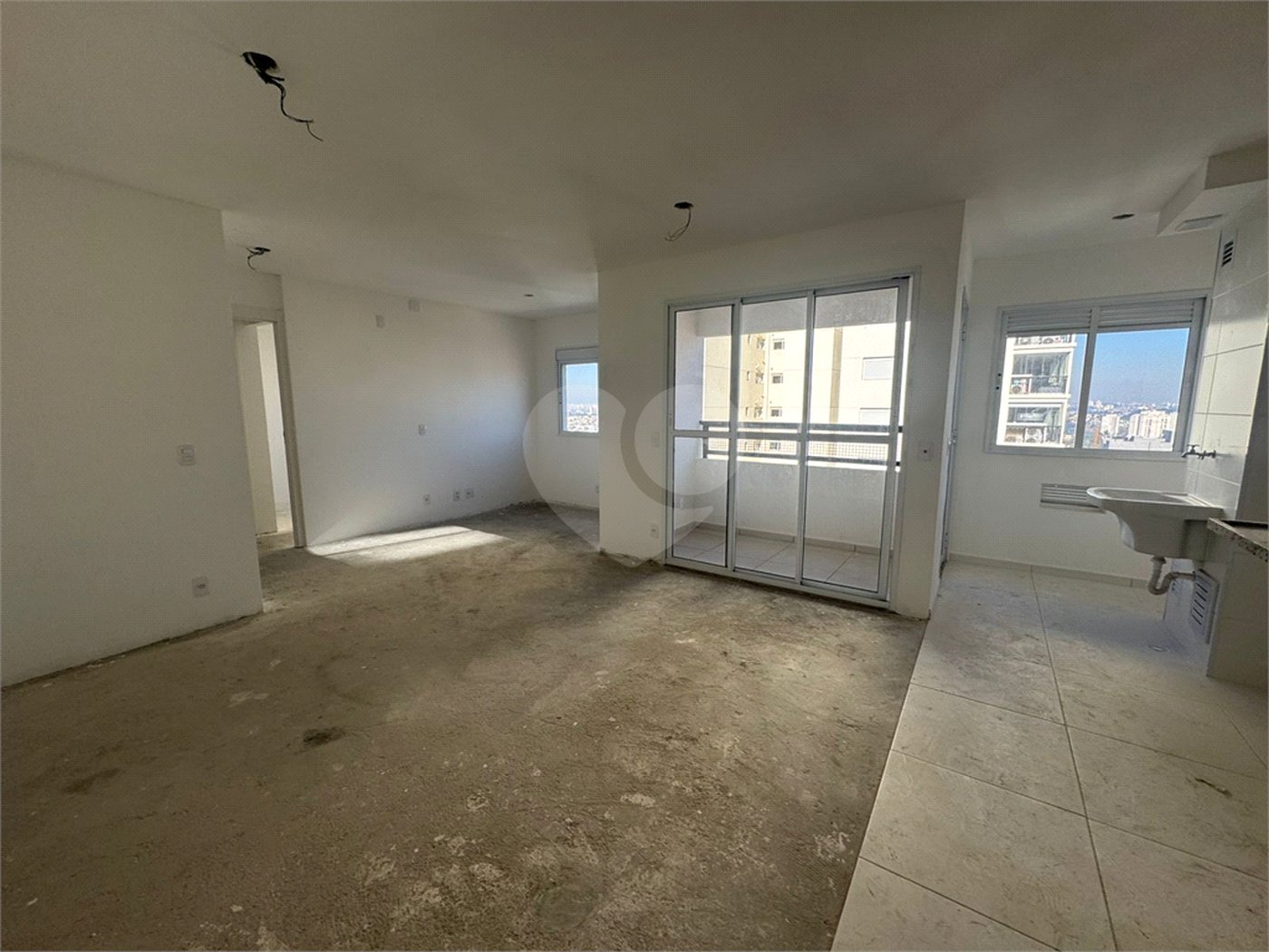 Apartamento à venda com 2 quartos, sendo 1 suíte, em Vila Rosália, Guarulhos, SP