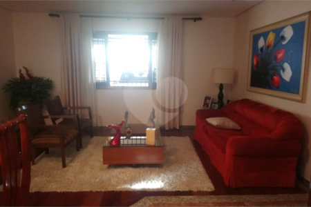 Casa para alugar com 4 quartos, sendo 2 suítes, em Campo Grande, São Paulo, SP