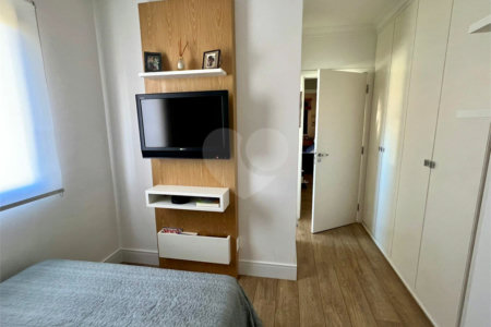 Apartamento à venda com 3 quartos, sendo 2 suítes,  em Vila Suzana, São Paulo, SP