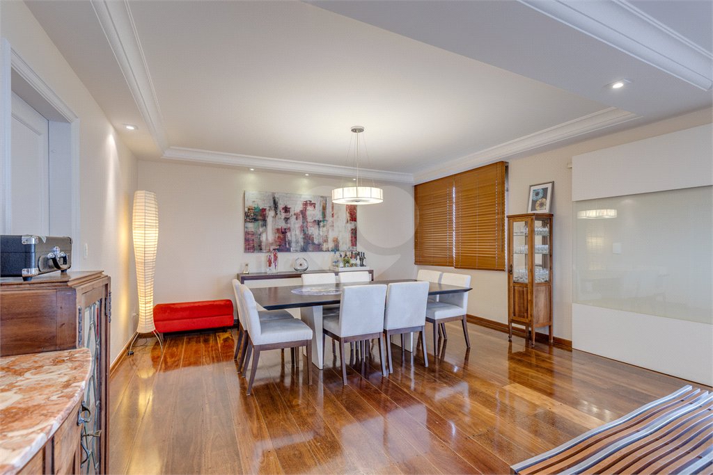 Apartamento à venda com 4 suítes em Jardim Marajoara, São Paulo, SP