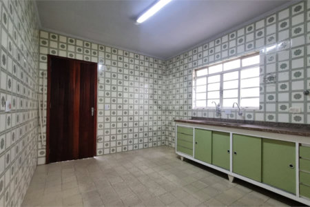 Sobrado para alugar com 3 quartos, sendo 1 suíte,  em Vila Alexandria, São Paulo, SP