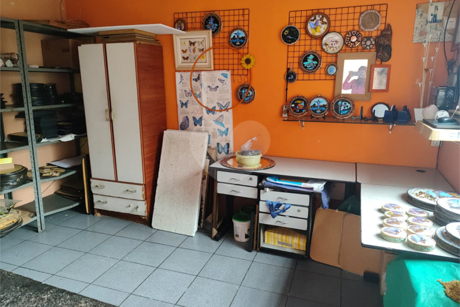 Sobrado à venda com 4 quartos, sendo 1 suíte,  em Saúde, São Paulo, SP
