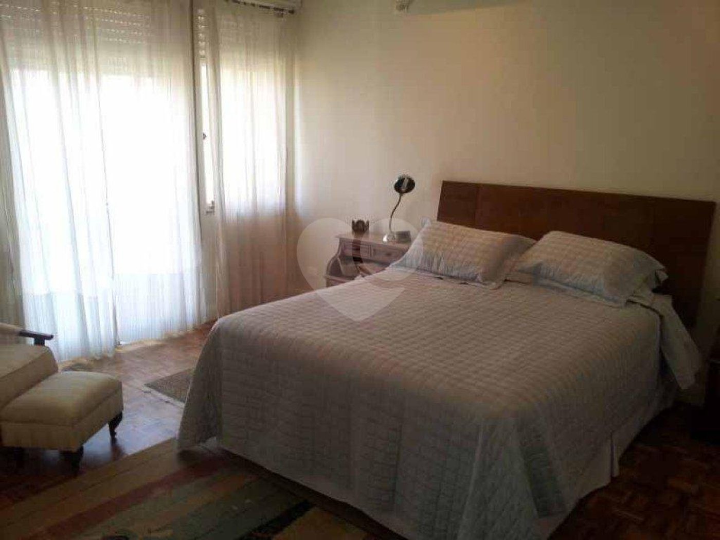 Apartamento à venda com 3 quartos, sendo 1 suíte,  em Bela Vista, São Paulo, SP