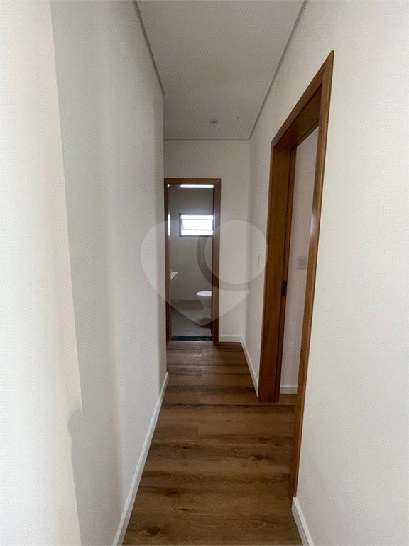 Sobrado à venda com 3 quartos, sendo 1 suíte, em Villa Di Cesar, Mogi das Cruzes, SP