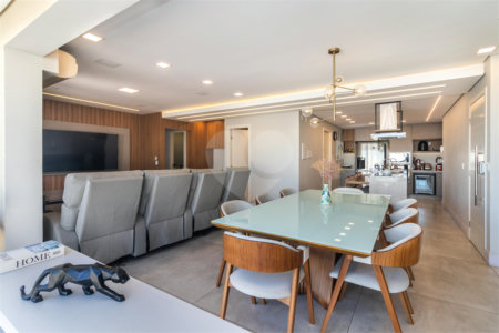 Apartamento à venda com 3 quartos, sendo 2 suítes, em Vila Romana, São Paulo, SP