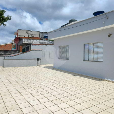 Casa à venda com 3 quartos, sendo 1 suíte,  em Jardim Cintia, Mogi das Cruzes, SP