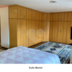 Casa à venda com 4 quartos, sendo 2 suítes, no condomínio Aruã, Mogi das Cruzes - SP