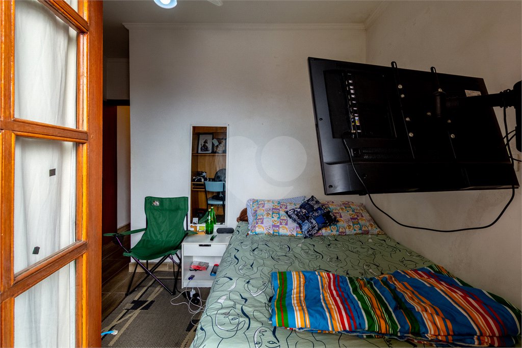 Sobrado à venda com 4 quartos, sendo 3 suítes, em Vila Gustavo, São Paulo, SP