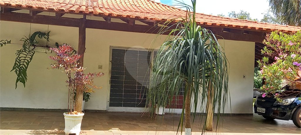 Chácara à venda com 3 quartos, sendo 2 suítes, em Recanto dos Nobres, Araraquara, SP