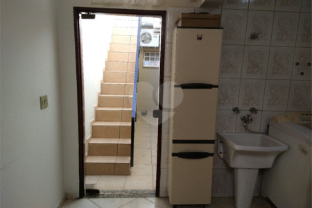 Sobrado à venda com 3 quartos, sendo 2 suítes, em Jardim Hubert, Indaiatuba, SP