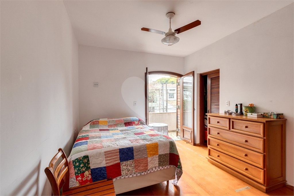Casa de Vila à venda com 2 quartos, sendo 1 suíte, em Jardim Hípico, São Paulo, SP