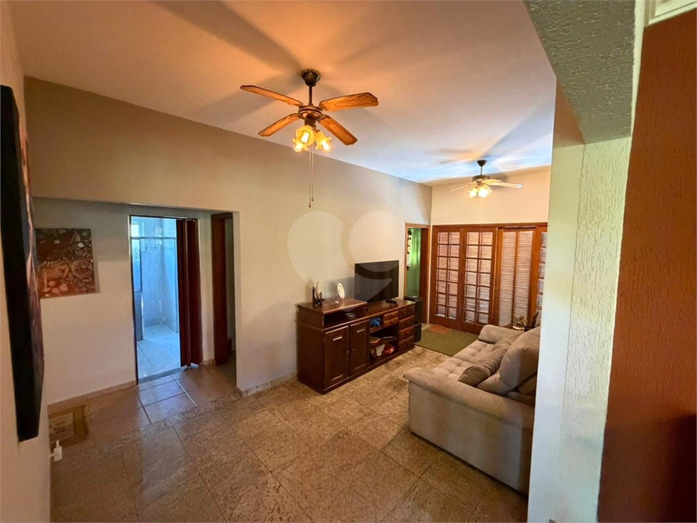 Chácara à venda com 4 quartos, sendo 2 suítes,  em Jardim Master, Araçoiaba da Serra, SP