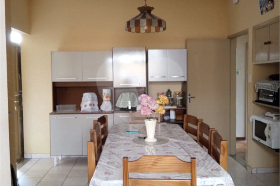 Casa à venda com 3 quartos no Centro, Serra Negra, SP