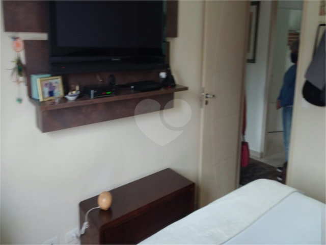 Casa à venda com 3 quartos, sendo 2 suítes,  no condomínio Villa's Residencial, São Paulo - SP