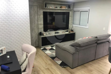 Apartamento à venda com 2 quartos, sendo 1 suíte, em Chácara São João, São Paulo, SP