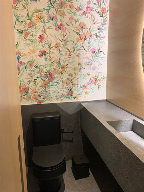 Apartamento à venda com 3 suítes em Indianópolis, São Paulo, SP