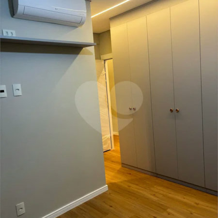 Apartamento à venda com 3 suítes em Parada Inglesa, São Paulo, SP