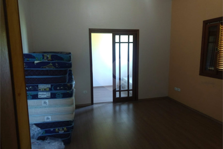 Casa à venda ou para alugar com 6 quartos, sendo 2 suítes, em Rio Acima, Mairiporã, SP