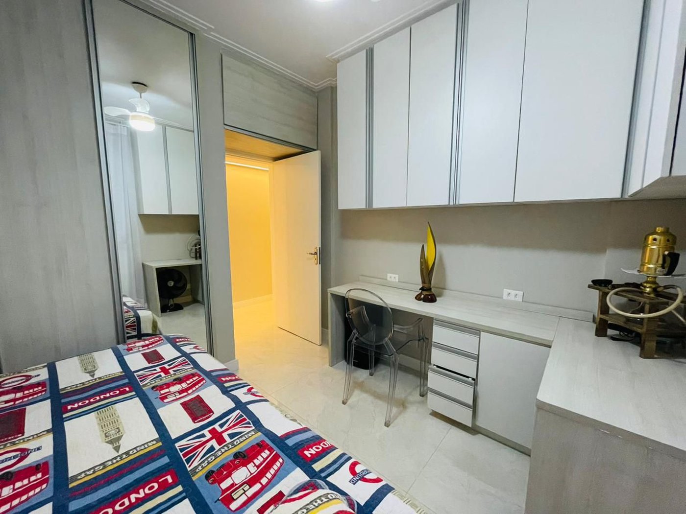 Apartamento com 3 dormitórios à venda, 127 m² por R$ 2.550.000,00 - Gonzaga - Santos/SP