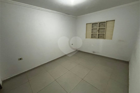 Casa à venda com 3 quartos, sendo 1 suíte, em Jardim Santa Cruz, Salto, SP