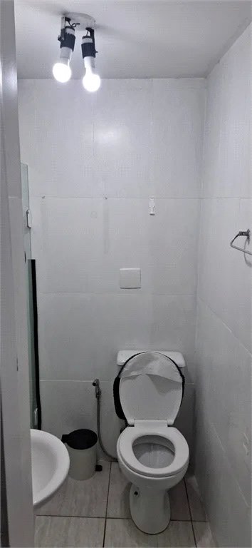Sobrado à venda com 9 quartos em Vila São Luís(zona Oeste), São Paulo, SP