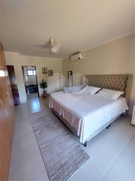 Casa à venda com 4 quartos, sendo 2 suítes, no condomínio Eco Clube Vivendas do Lago, Sorocaba - SP