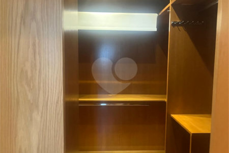 Apartamento para alugar com 3 quartos, sendo 2 suítes, em Jardim Paulista, São Paulo, SP