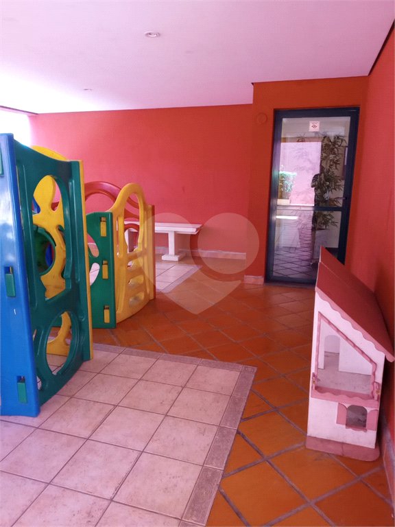 Apartamento à venda com 2 quartos em Vila Erna, São Paulo, SP