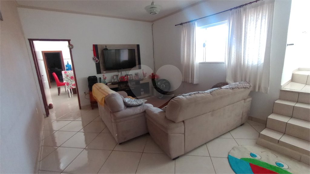 Casa à venda com 5 quartos em Retiro Santana, Itapetininga, SP