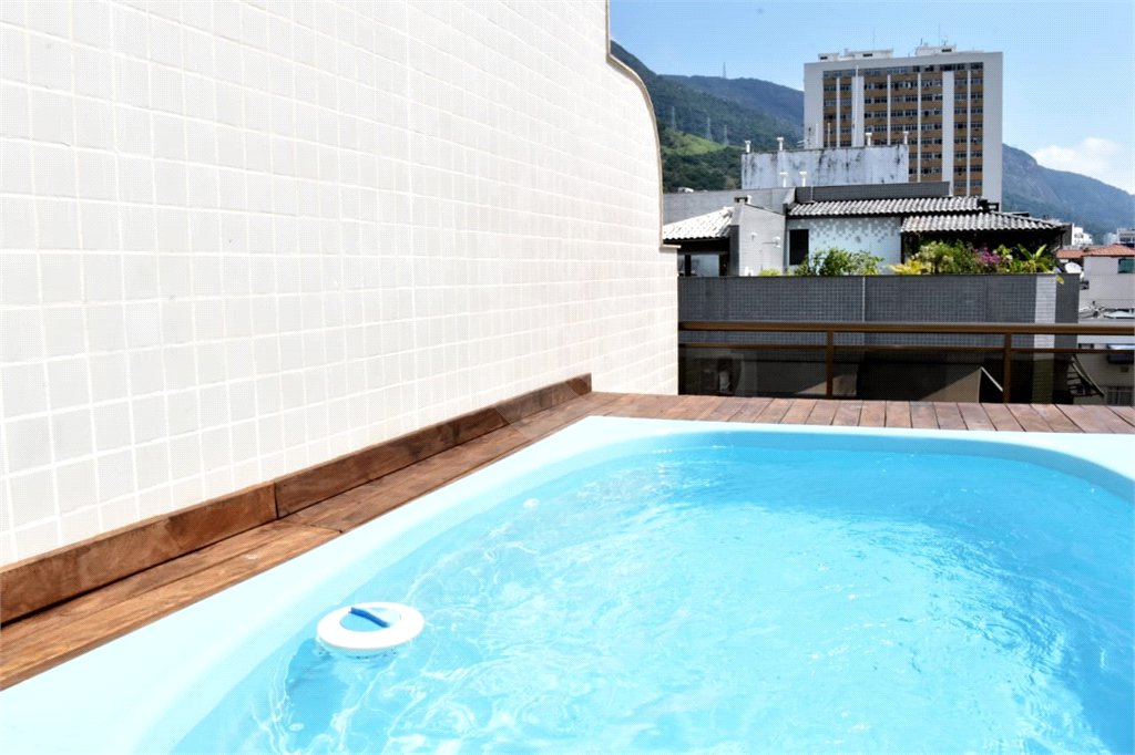 Cobertura à venda com 3 quartos, sendo 2 suítes, em Tijuca, Rio de Janeiro, RJ