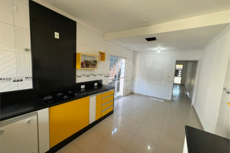 Sobrado à venda com 2 quartos em Jardim Monte Cristo, Suzano, SP