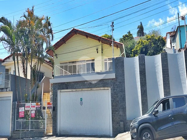 Casa Térrea à venda ou para alugar com 4 quartos, sendo 2 suítes,  no Centro, Mairiporã, SP