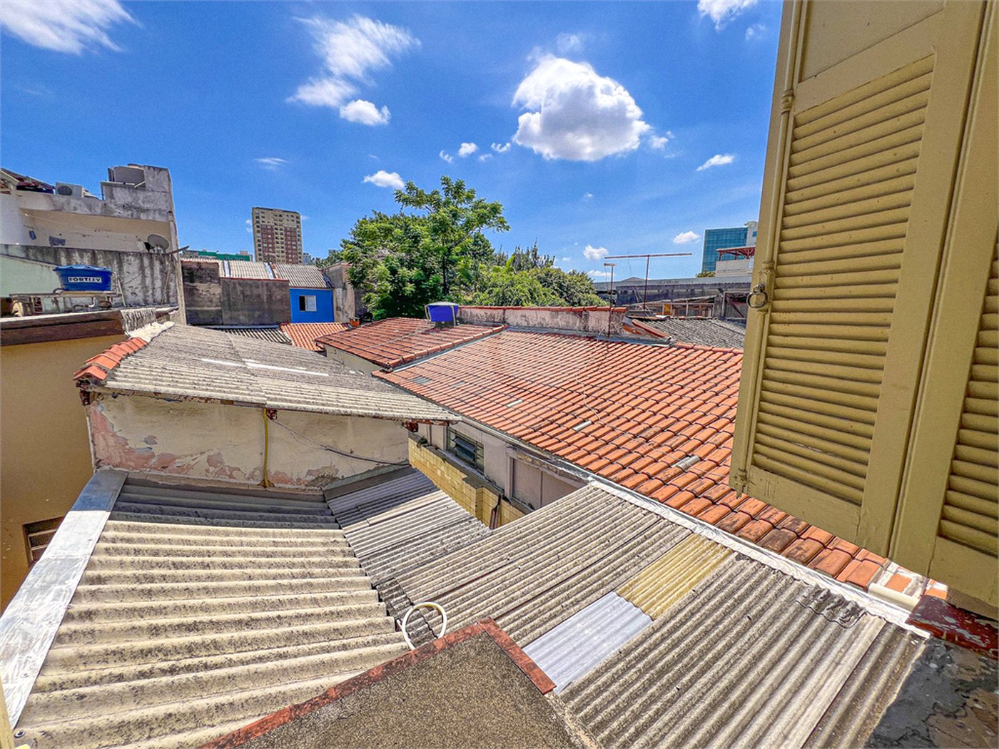Sobrado à venda com 4 quartos em Santana, São Paulo, SP