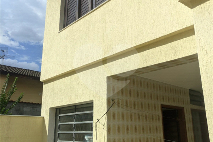 Sobrado à venda com 3 quartos, sendo 1 suíte,  em Vila Guilherme, São Paulo, SP
