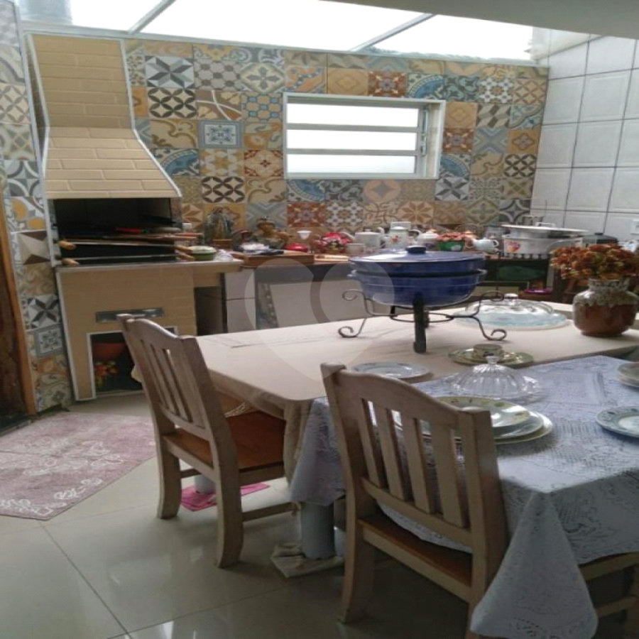 Casa à venda com 2 quartos no condomínio Eudoro Lincoln Berlinck, São Paulo - SP