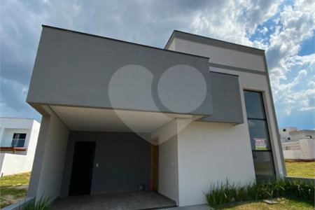 Casa à venda com 2 quartos, sendo 1 suíte, no condomínio Residencial Villagio Wanel, Sorocaba - SP