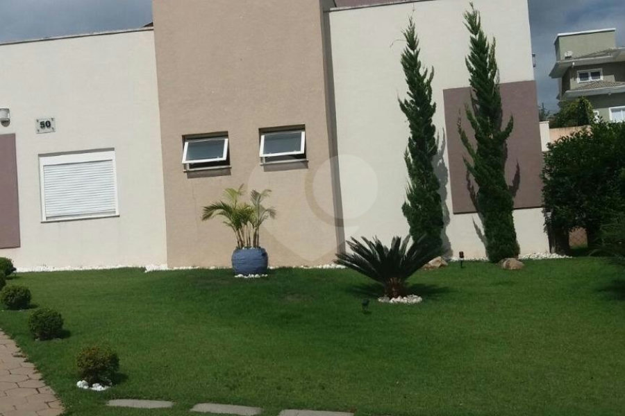 Casa à venda com 4 suítes em Guaxinduva, Atibaia, SP