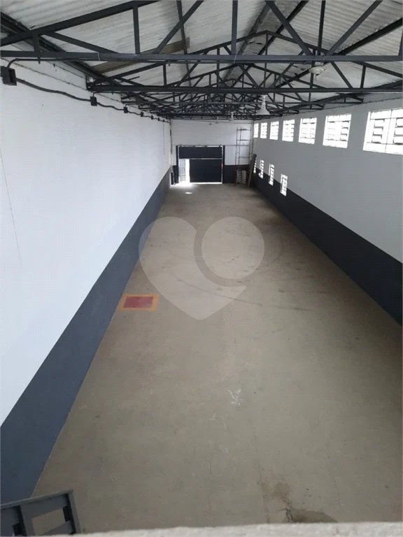 Galpão com 500m² , 2 vagas , 2 banheiros , à venda no Parque das Nações em Santo André