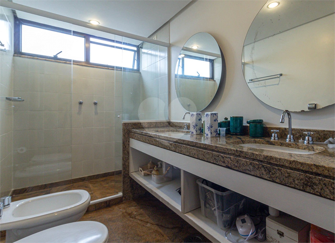 Apartamento à venda com 4 quartos, sendo 3 suítes, em Campo Belo, São Paulo, SP