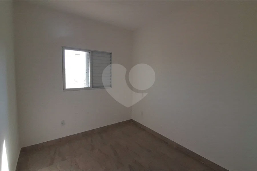 Casa à venda com 2 quartos no condomínio Residencial Luta, São Paulo - SP